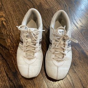 Women Nike golf shoes size 6